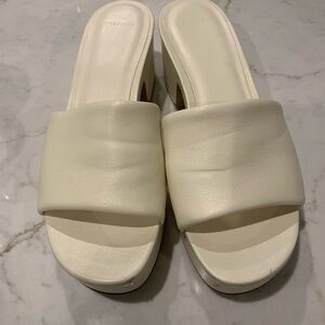 Vince clogs size 9